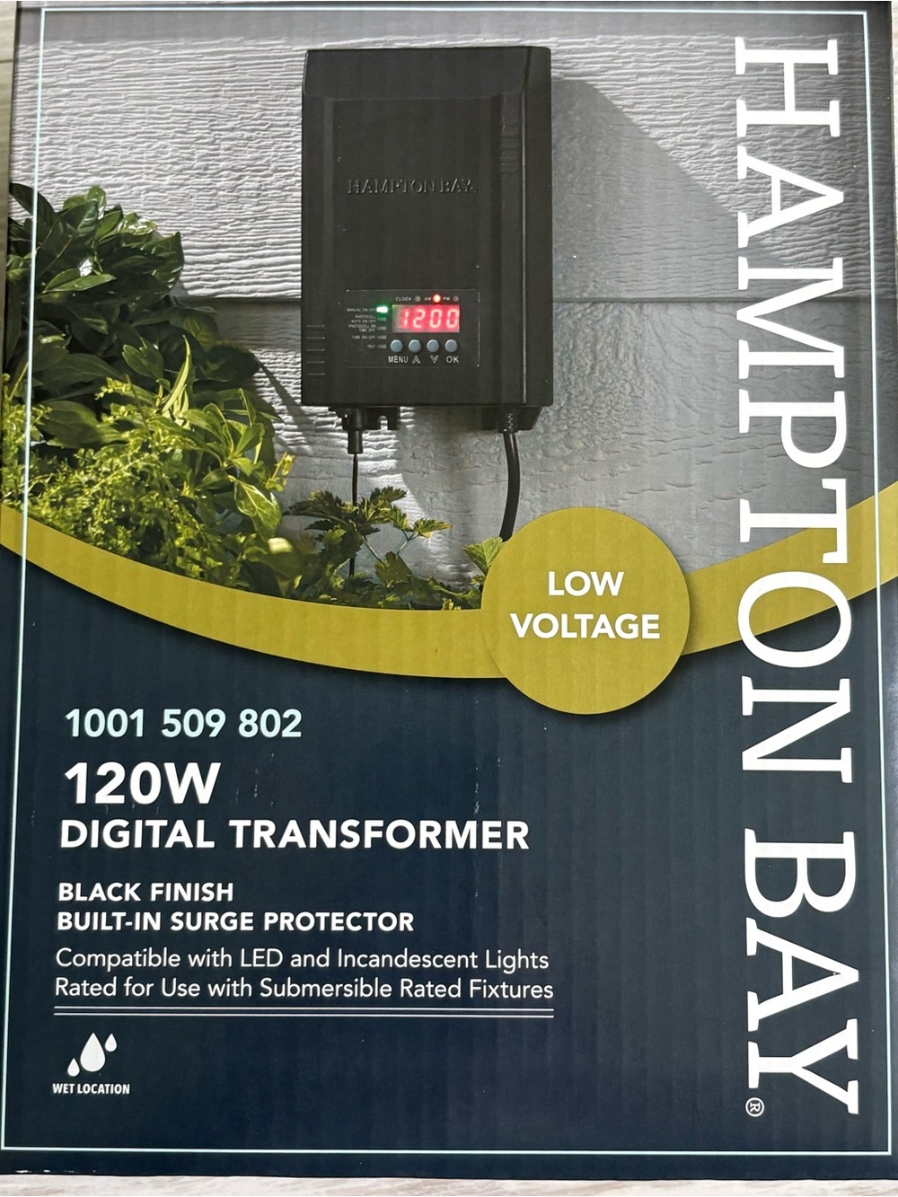 Hampton Bay Low-Voltage 120W Landscape Lighting Transformer 1001 509 802 New
